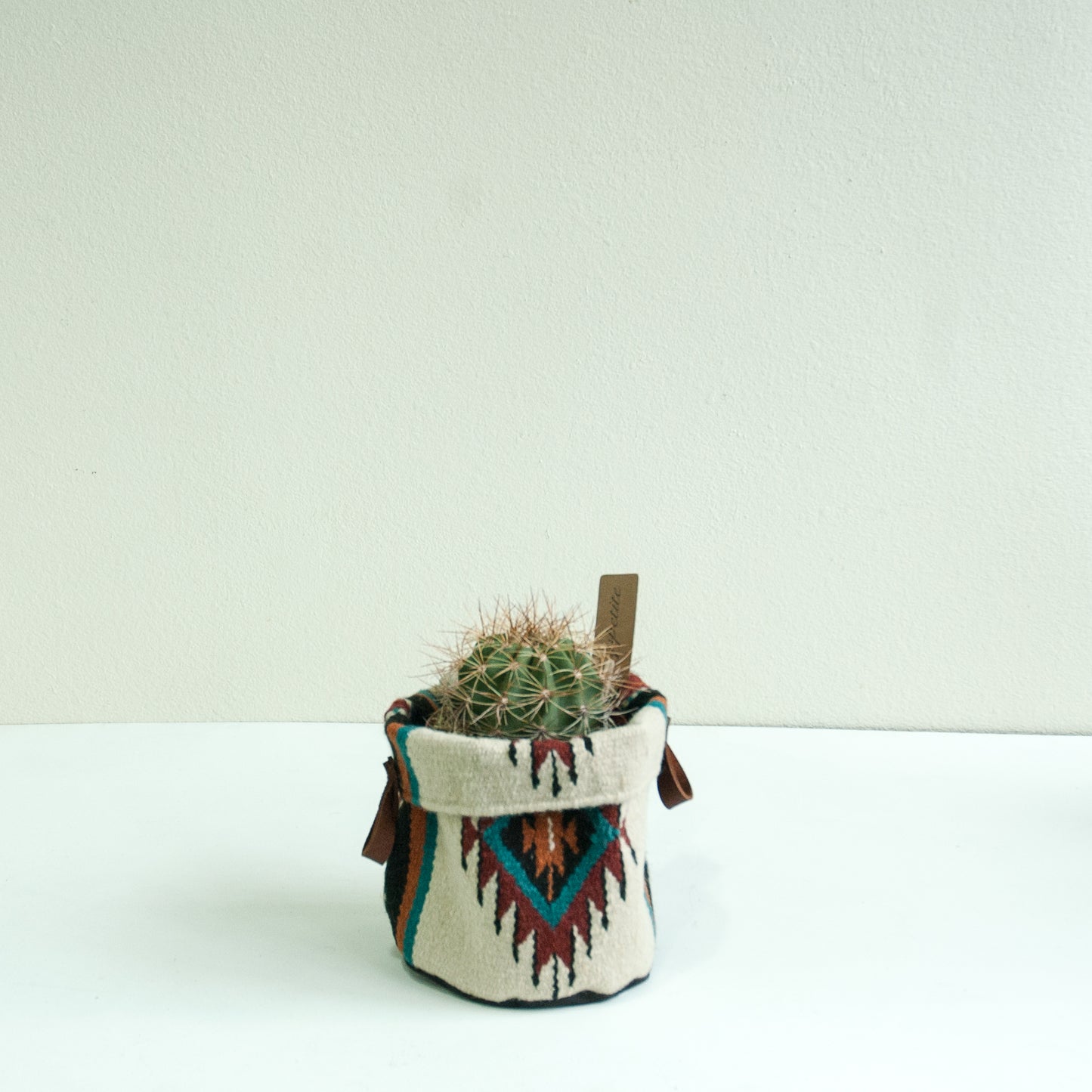 Large Woven Bucket-Azul Pattern