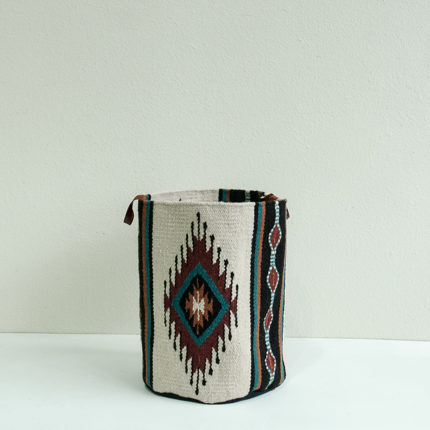 XL Woven Bucket Azul Pattern